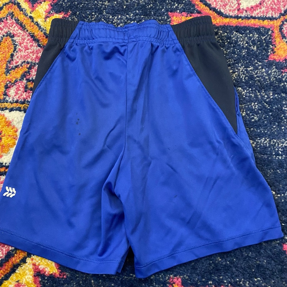 LOT GUC Boys S-M shorts - Picture 5 of 12